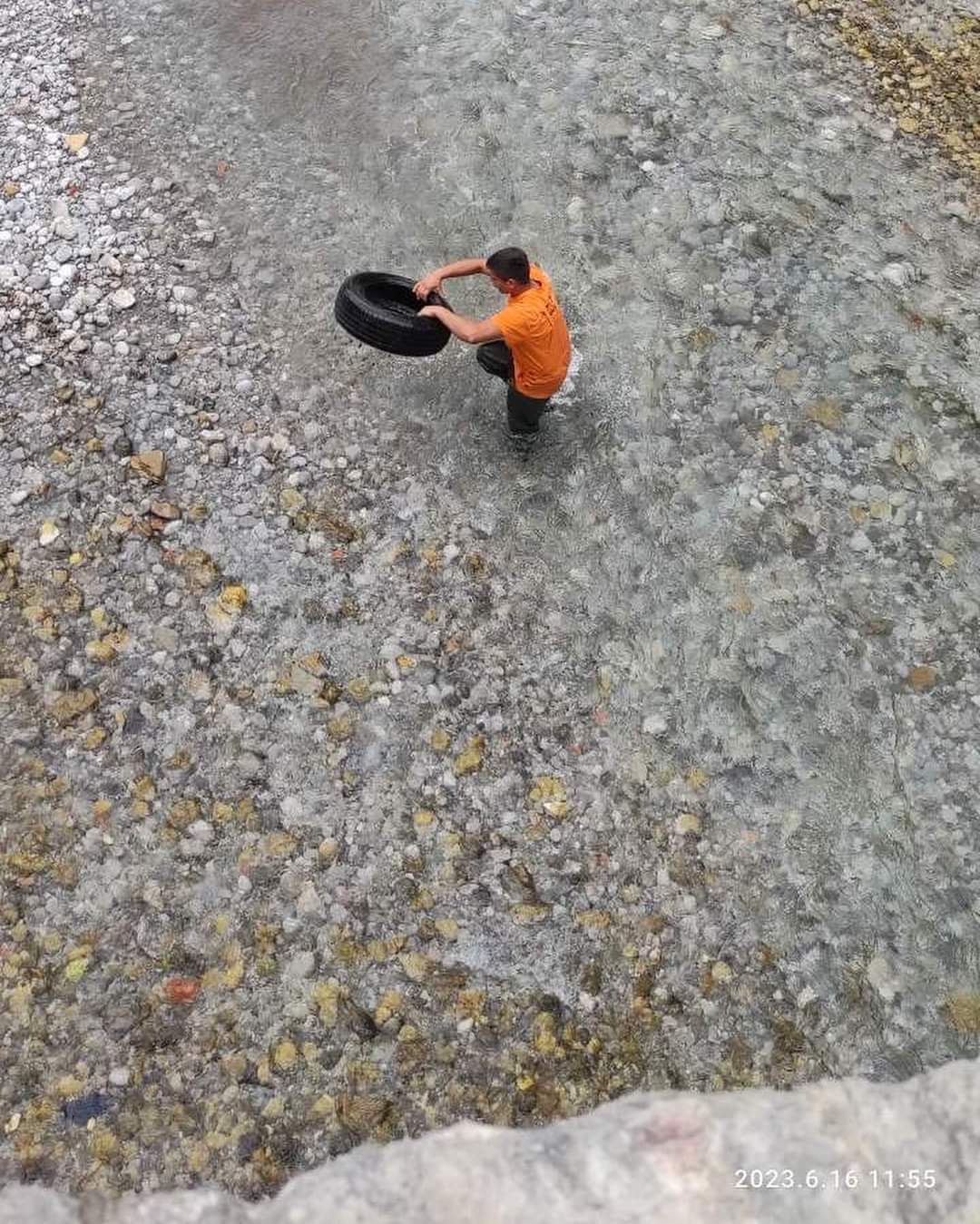 Ekipe Čistoće angažovane na više lokacija u gradu