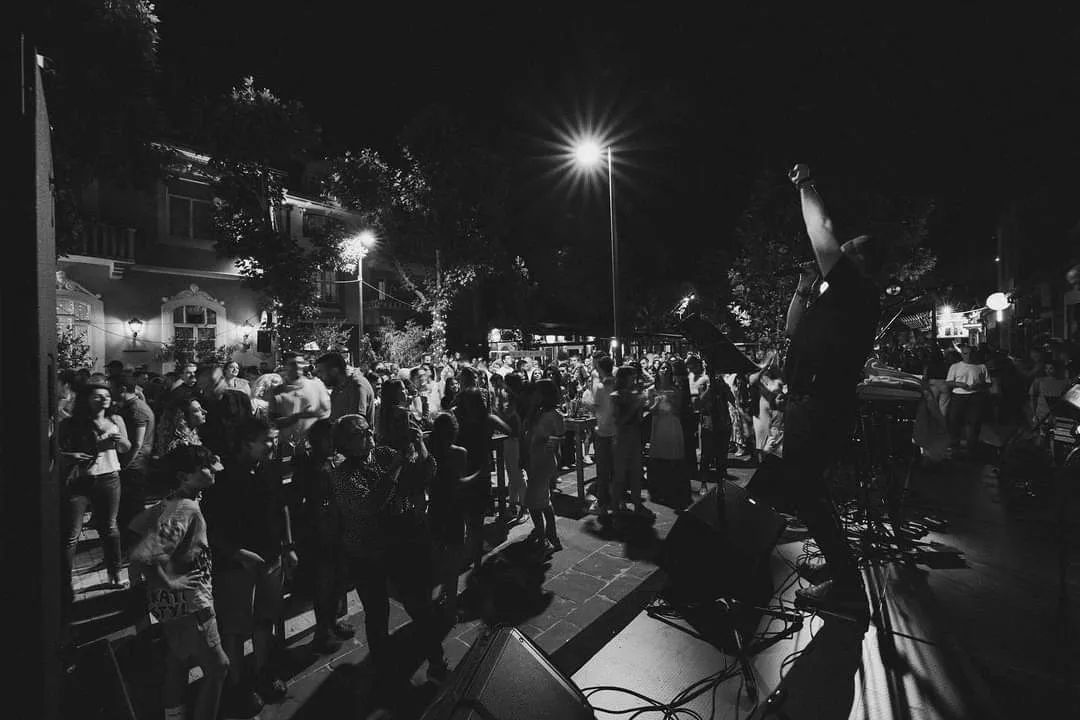 Tradicija ukusa: Uživanje u vinskom i gastro bogatstvu Podgorice uz Kneza i Sevdah kvartet