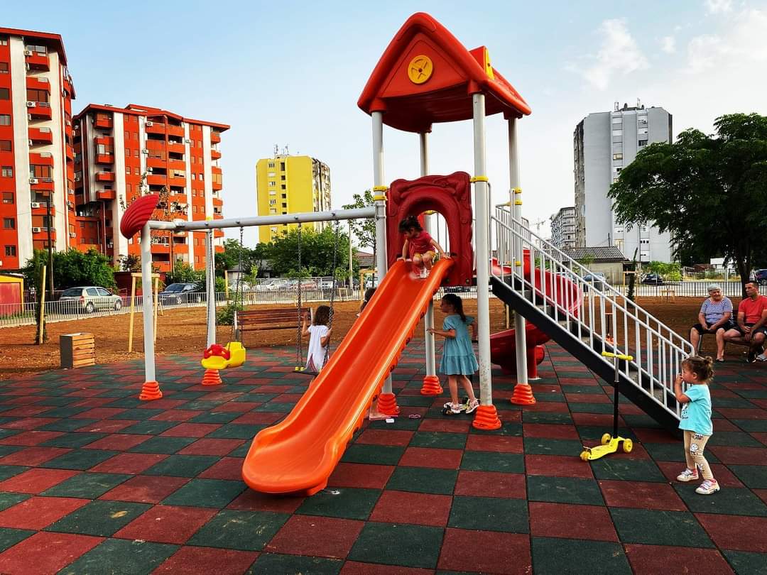 Novo dječije igralište u Ulici Bracana Bracanovića