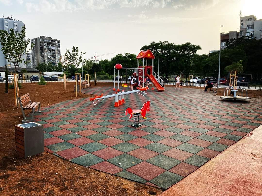 Novo dječije igralište u Ulici Bracana Bracanovića