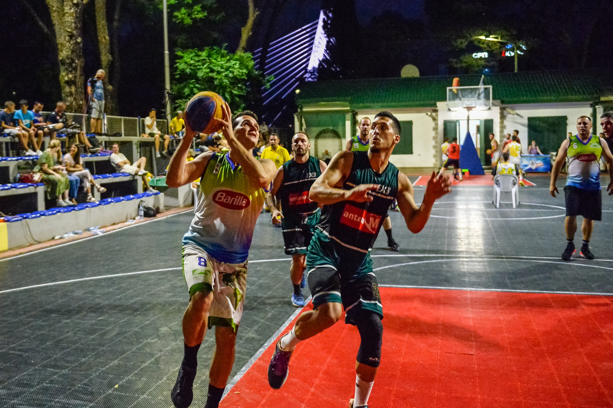 ZAVRŠEN DRUGI ''BASKET U MOM KVARTU'': CETINJE POBJEDNIK SPEKTAKLA U NJEGOŠEVOM PARKU