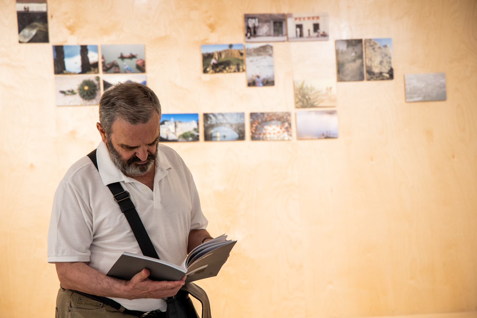 U Galeriji Art otvorena izložba "Očaravajuća lakoća fotografisanja"