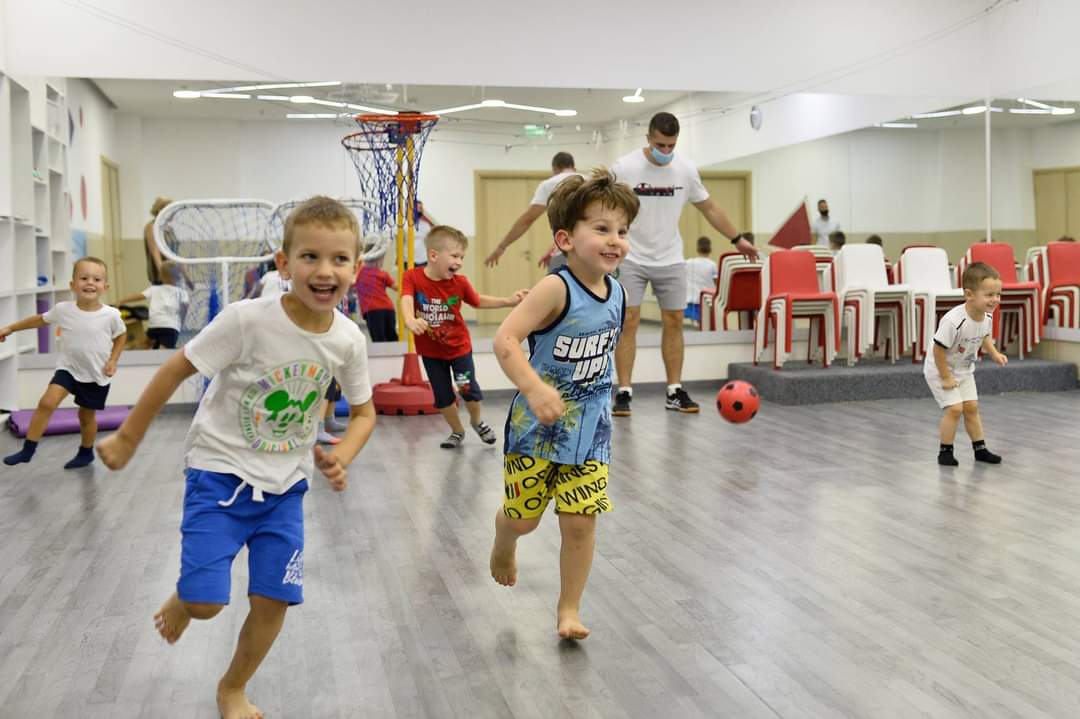 Počinje VII "Školski sporski raspust" - sportske aktivnosti, druženje i zabava za predškolce i osnovce širom Podgorice