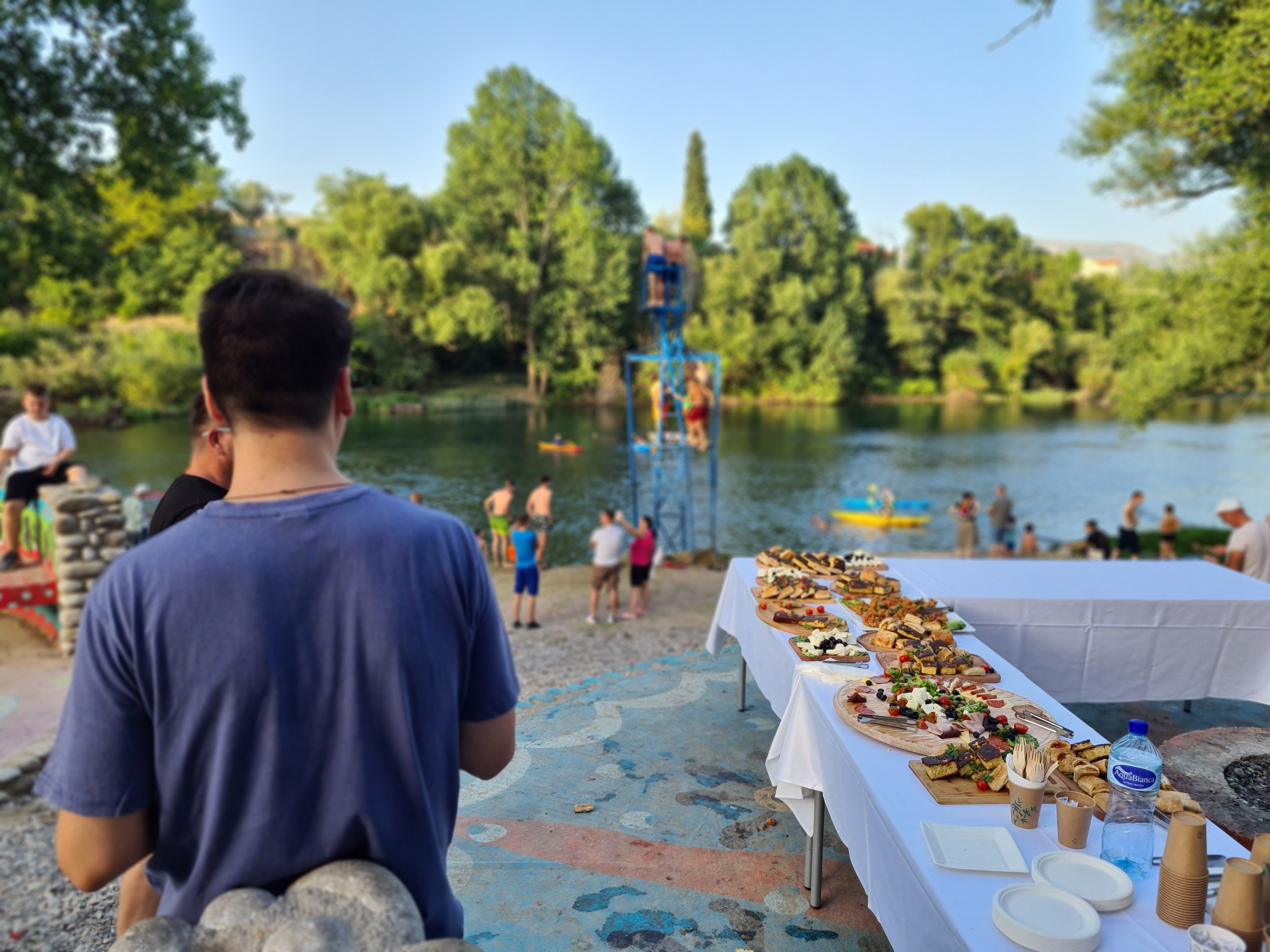 ,,Tradicija ukusa" privukla sugrađane i turiste na plažu u Rogamima