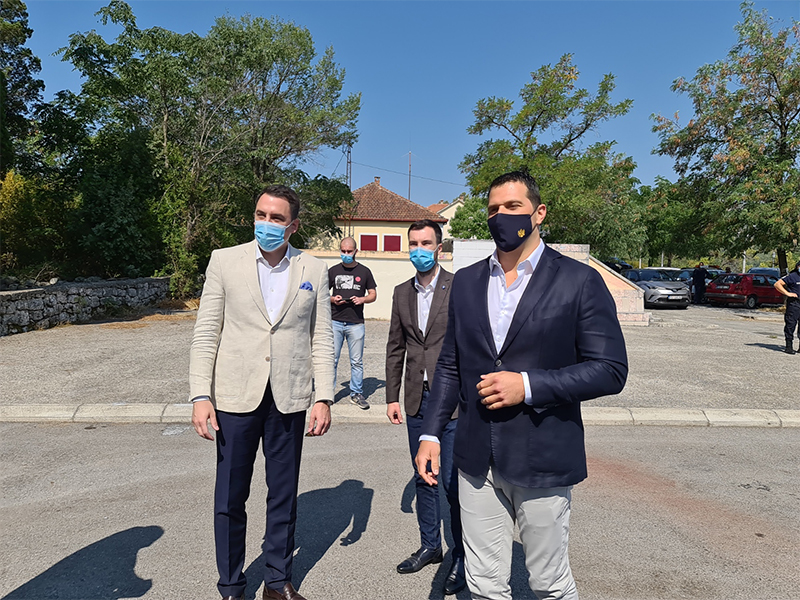 Rekonstruisan košarkaški poligon na Barutani