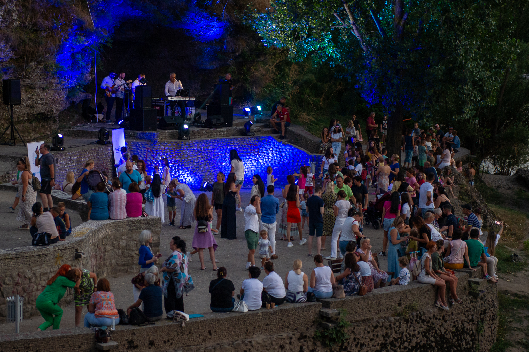 Manifestacija "Ajmo na Moraču" okupila brojne sugrađane i turiste