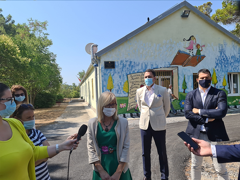 Rekonstruisan košarkaški poligon na Barutani