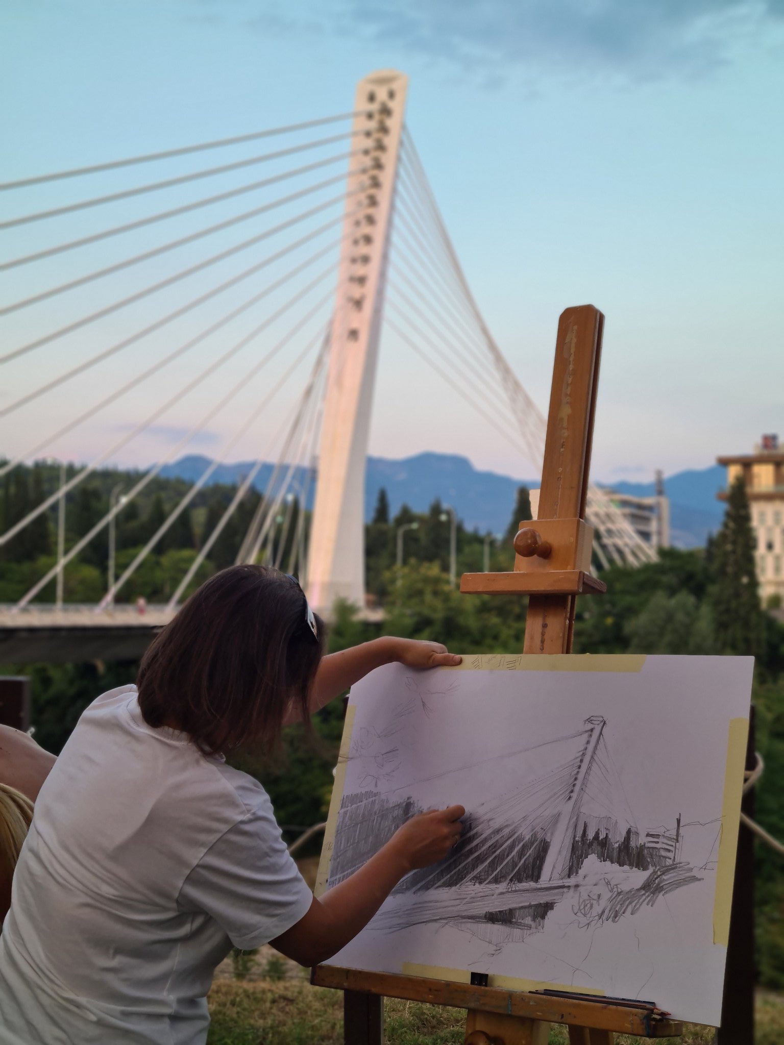 Manifestacija "Slikamo Podgoricu" okupila veliki broj sugrađana i turista