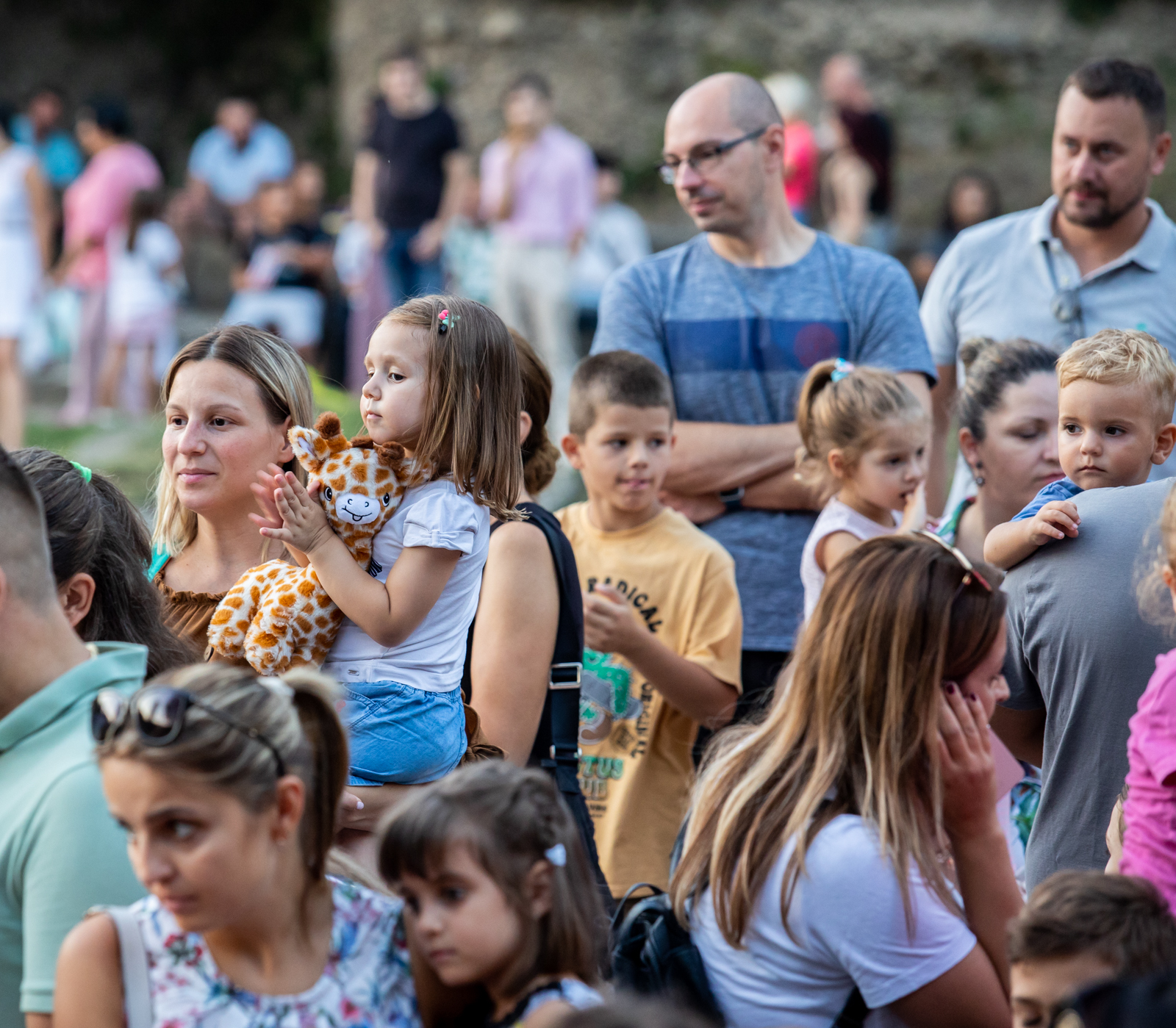 „Noć lampiona“ uz želje mališana za srećan početak školske godine