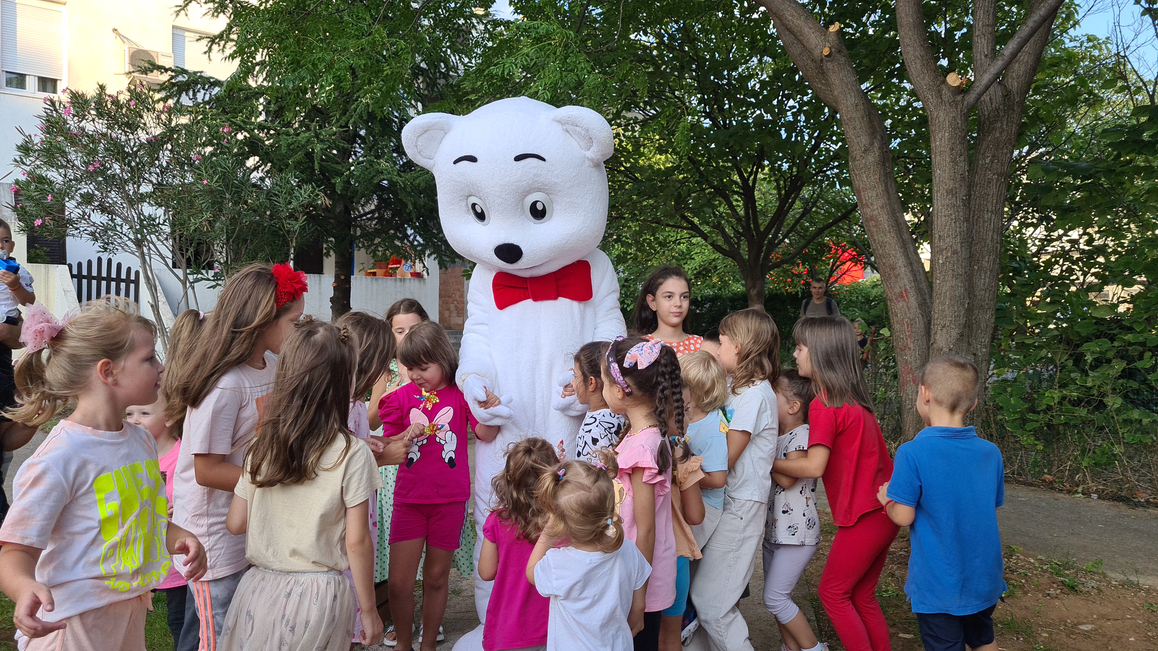 Edukativno - zabavni program povodom otvaranja dječijeg parka na Starom aerodromu