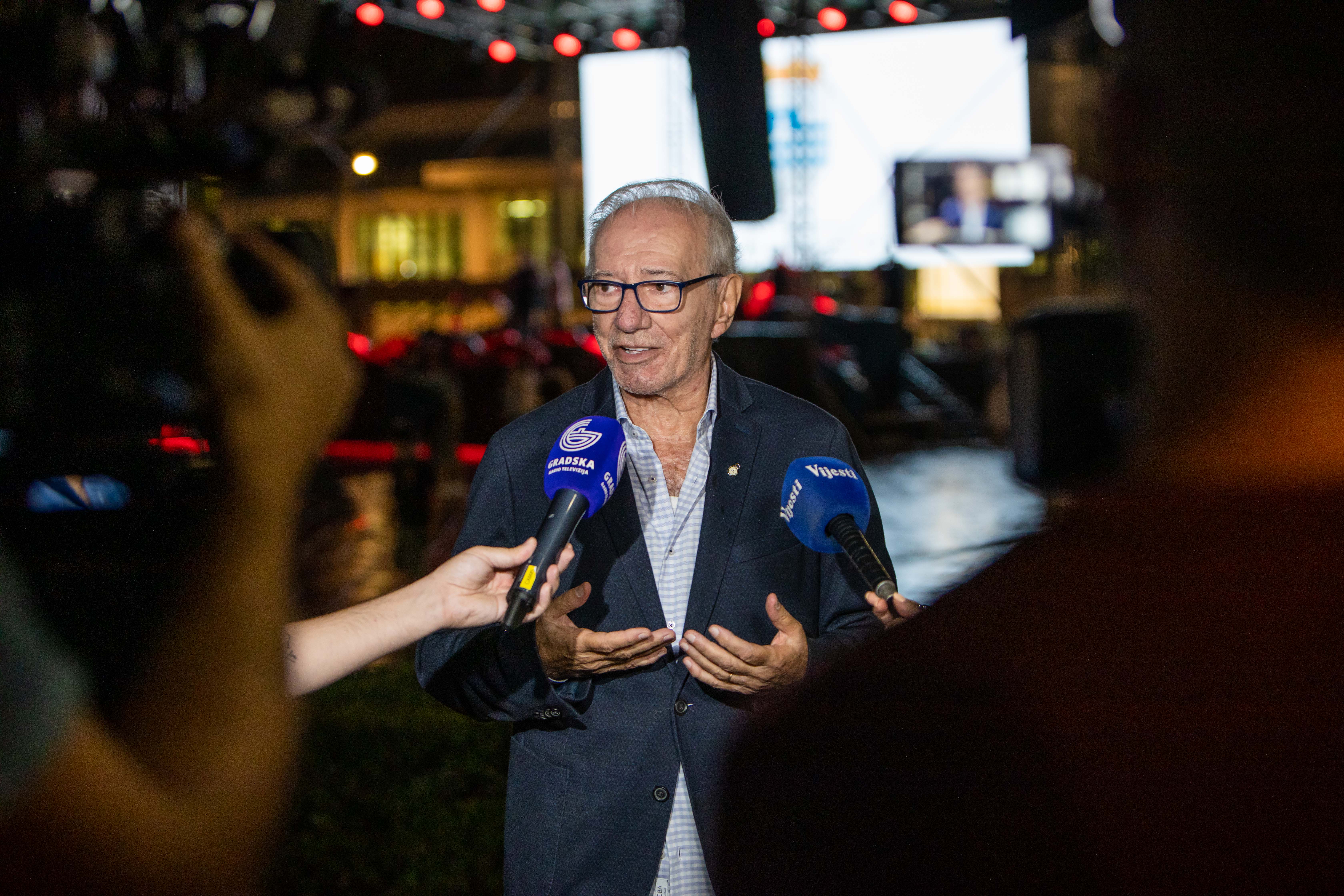 Proslavom velikog jubileja u Podgorici grupa Makadam priredila veče za pamćenje