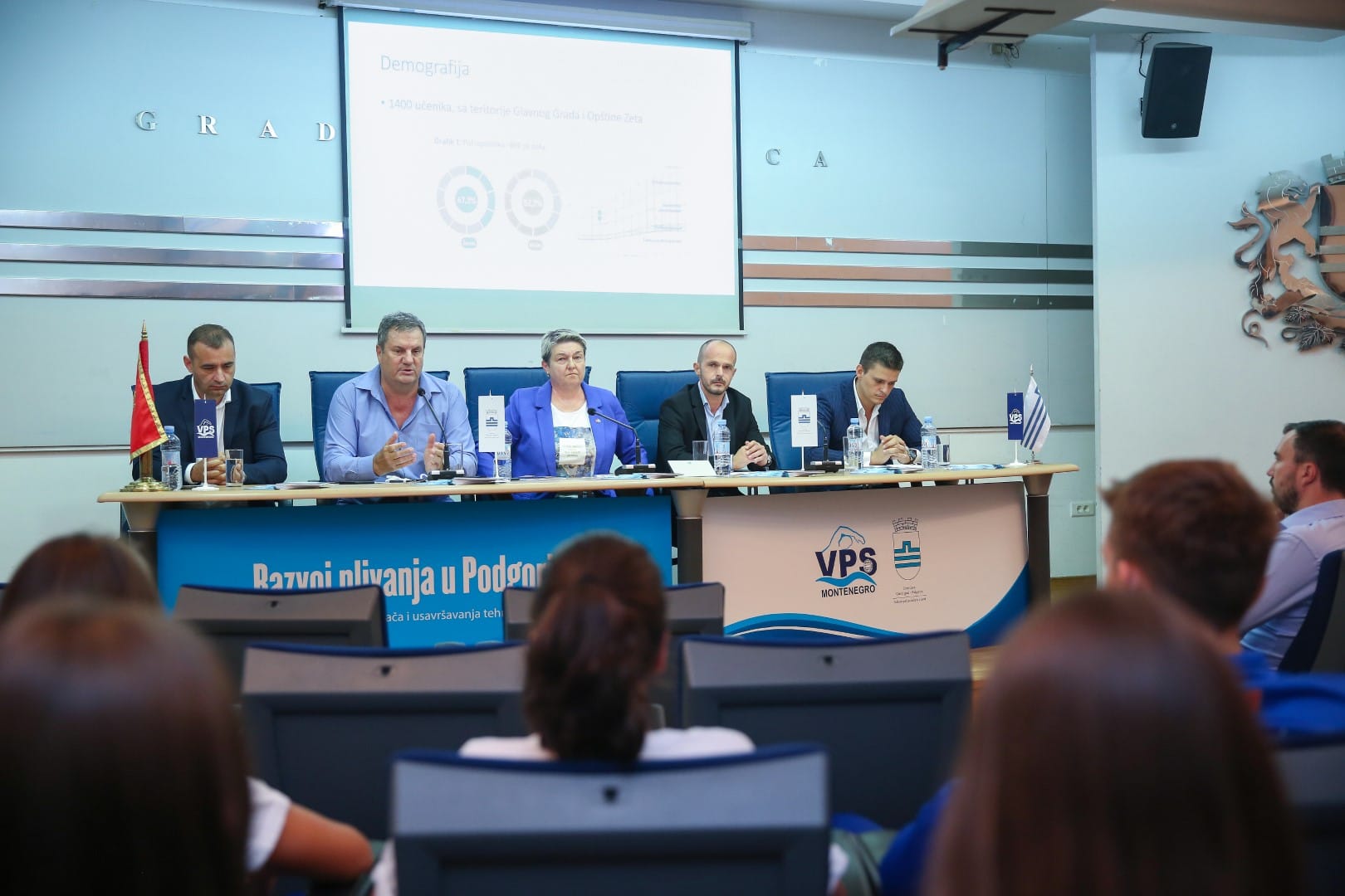 Predstavljena publikacija "Razvoj plivanja u Podgorici"