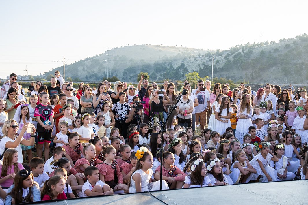 "Tematski bal pod maskama" protekao u znaku dječjih osmijeha, dobre zabave i edukacije