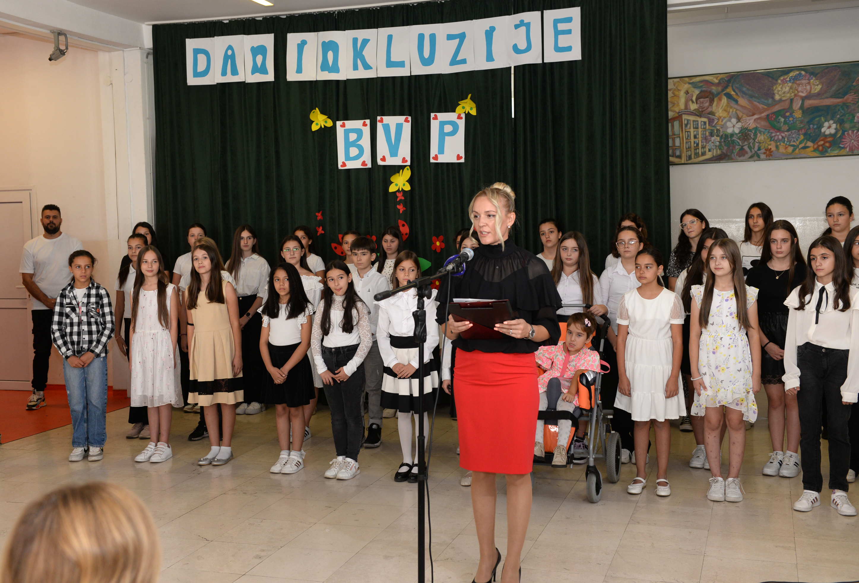 U okviru obilježavanja Dana inkluzije u školi Božidar Vuković Podgoričanin otvorena „pametna učionica“