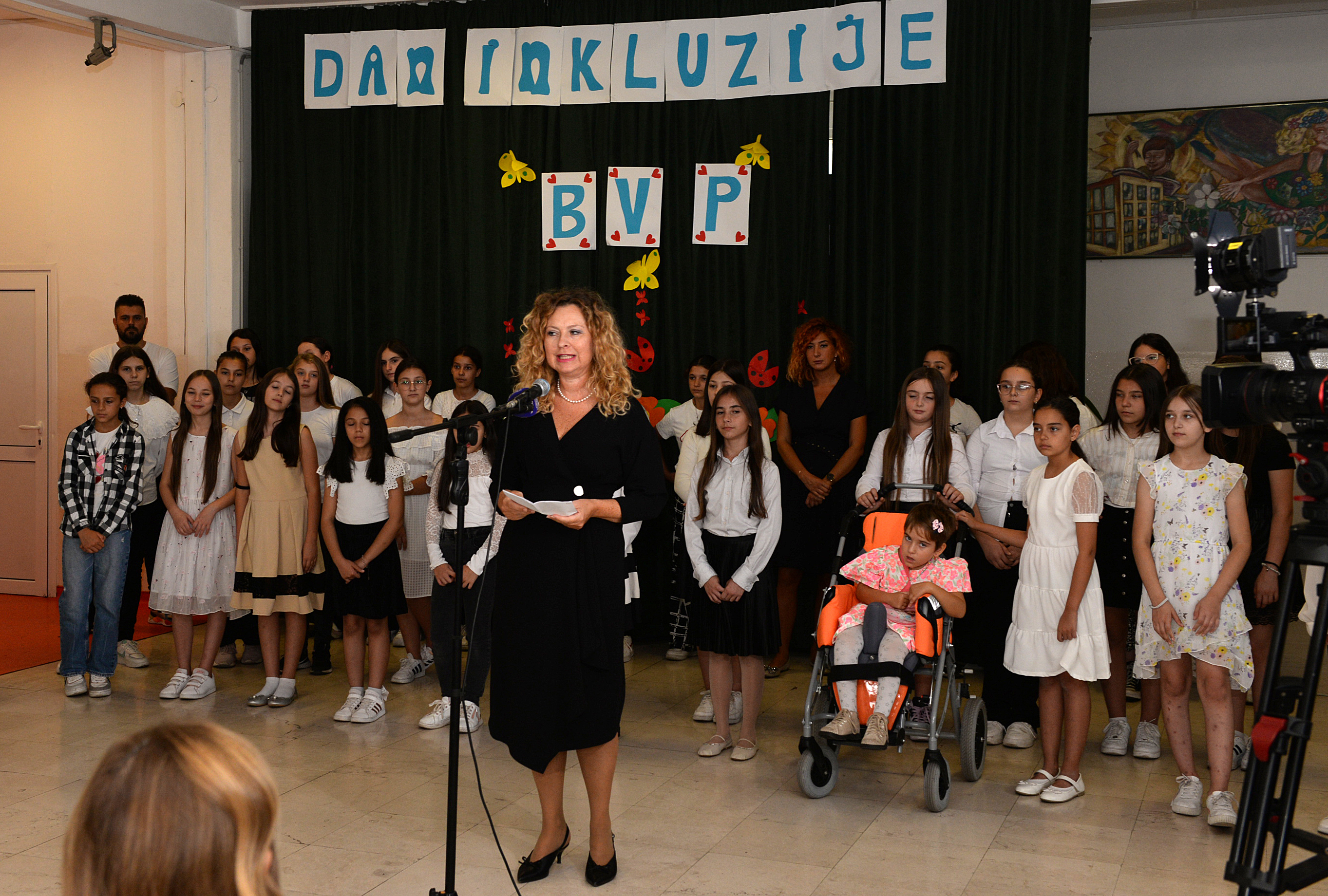 U okviru obilježavanja Dana inkluzije u školi Božidar Vuković Podgoričanin otvorena „pametna učionica“