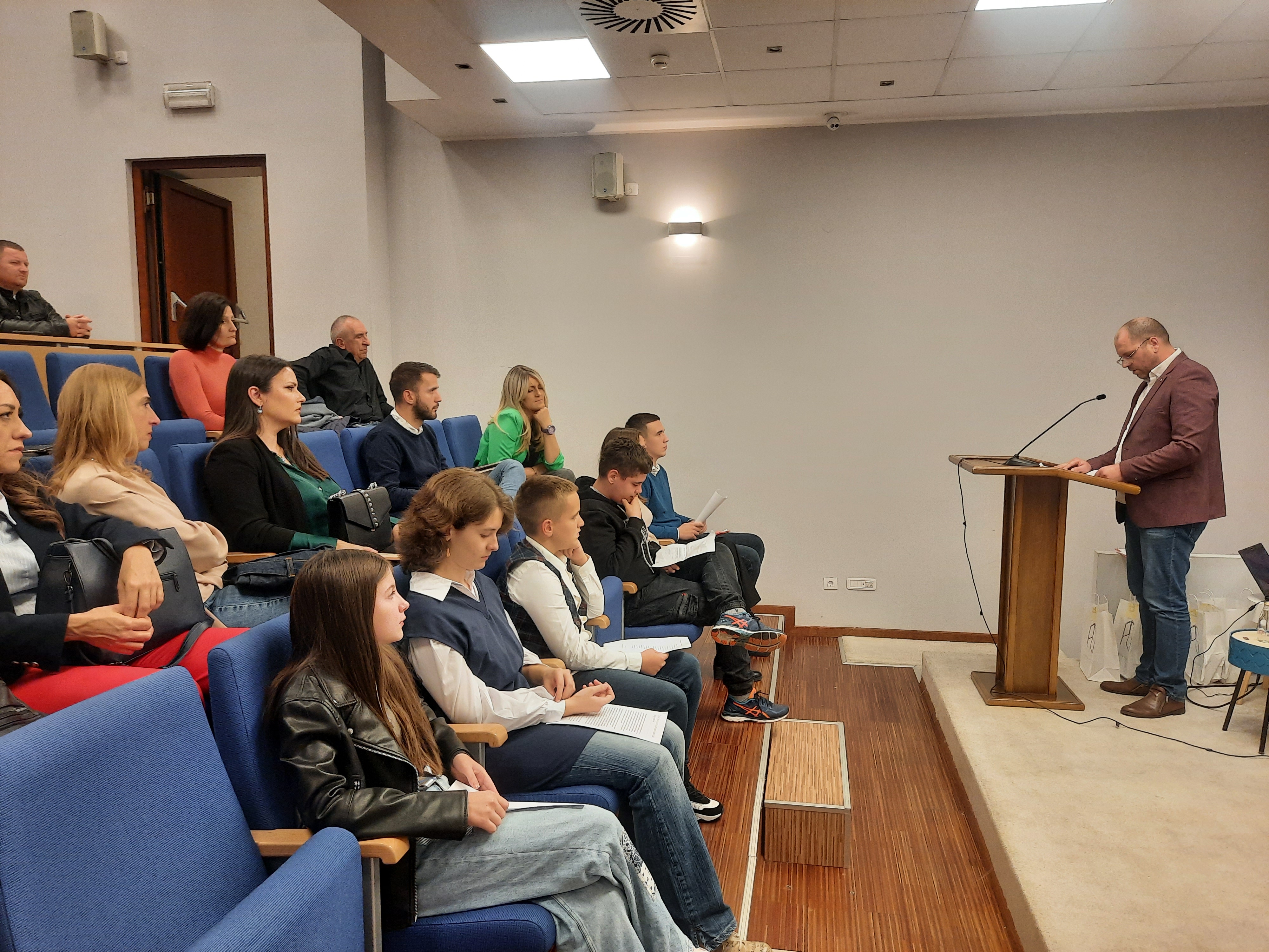 U Narodnoj biblioteci "Radosav Ljumović" počela manifestacija Riječ Njegoševa