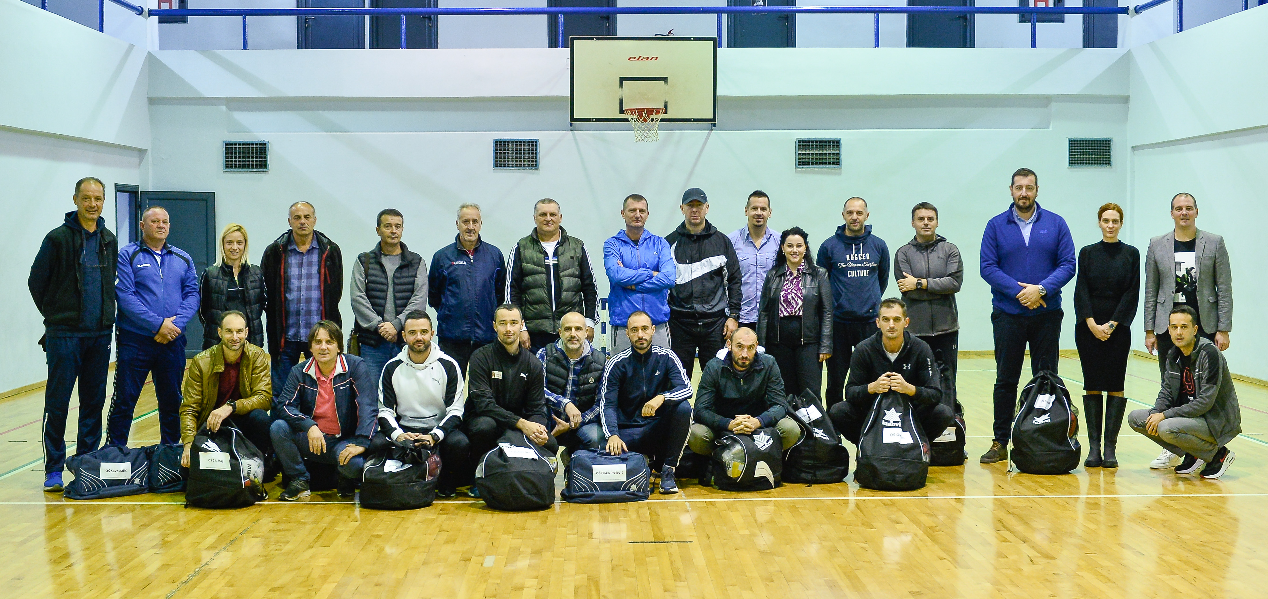 Sekretarijat za kulturu i sport donirao lopte za sve osnovne škole iz Podgorice