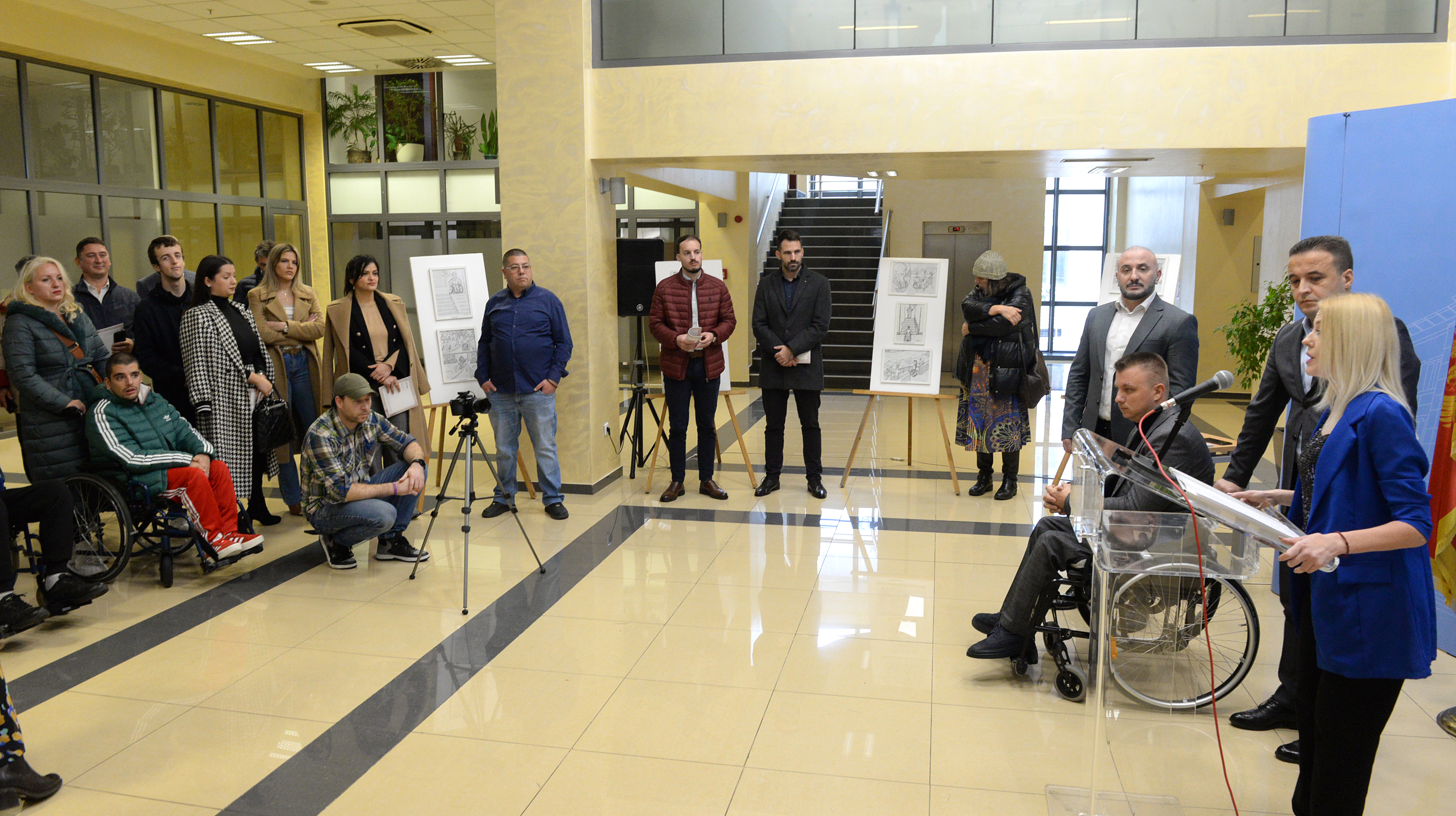 Otvorena izložba stripa o pristupačnosti javnog prostora; Zajedničkim djelovanjem doprinijeti boljem položaju i poštovanju prava osoba sa invaliditetom