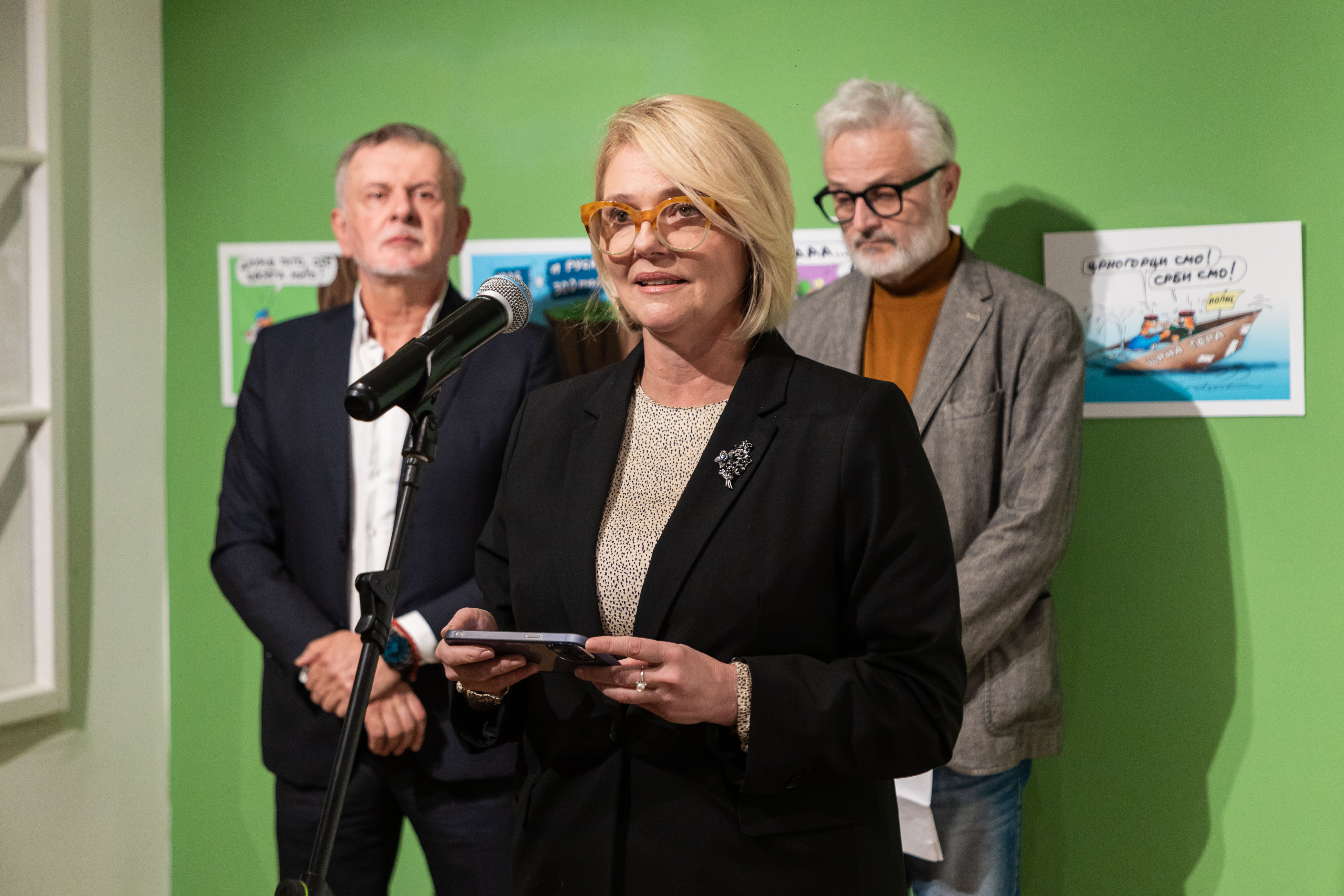 Izložba karikaturiste Gorana Šćekića otvorena u Kuslevovoj kući