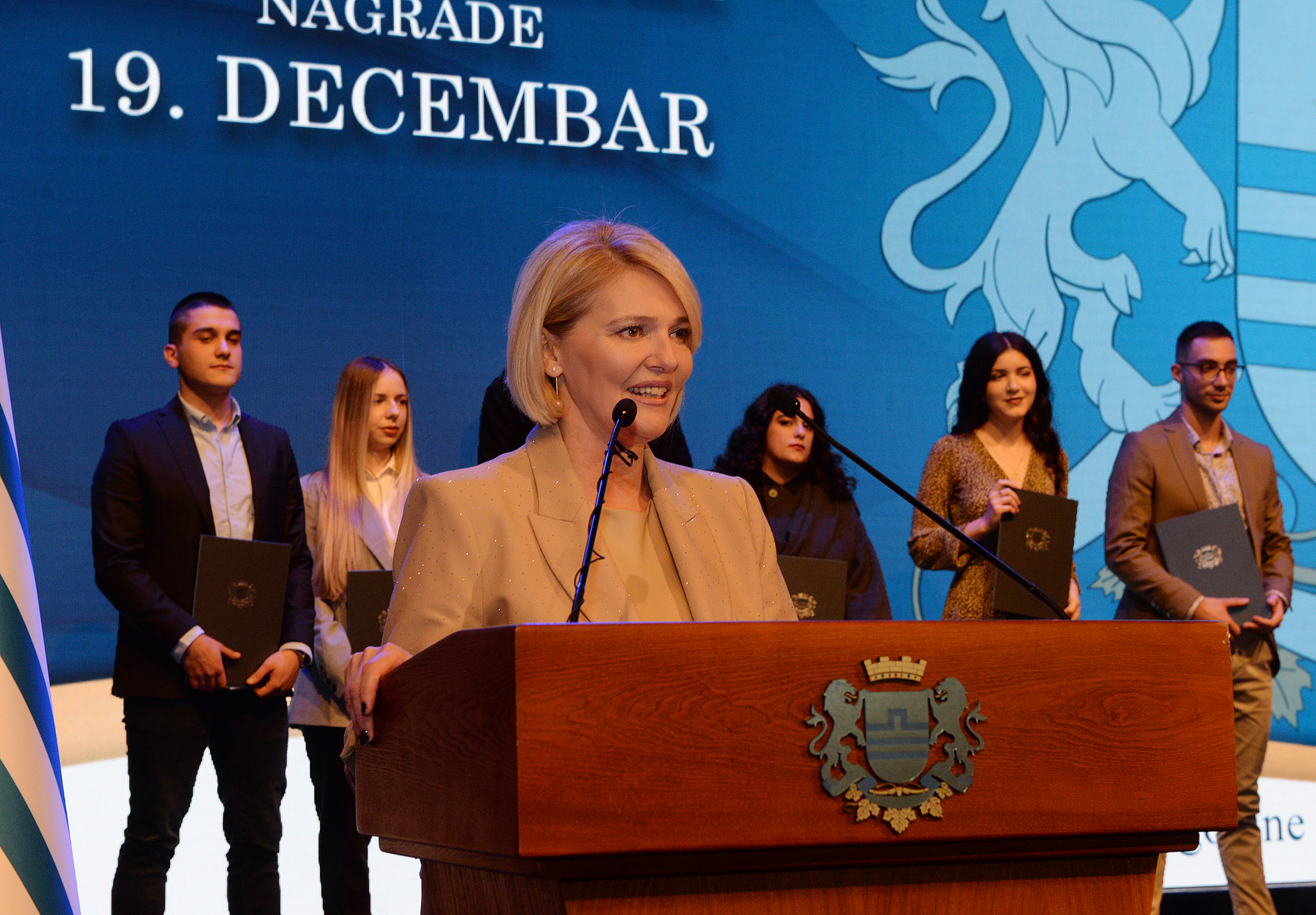 Dodijeljene nagrade najboljim studentima za 2023. godinu;  Injac: Ulaganje u znanje je ulaganje u sebe i u budućnost
