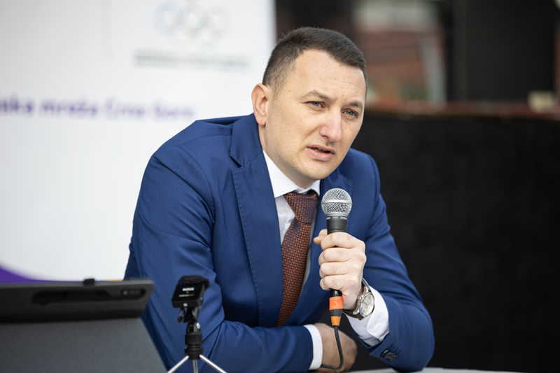 Na Podgoričkom pazaru 5G brzine i slobodne Wi-Fi zone na sva tri trga