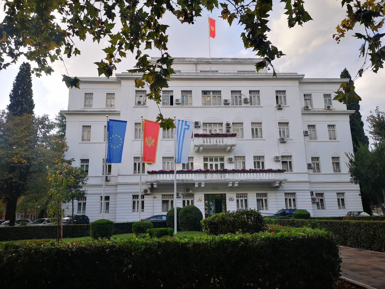 Izrada Glavnog projekta rekonstrukcije Ulice Husinjskih rudara u završnoj fazi, uskoro i nova parkovska površina na Koniku