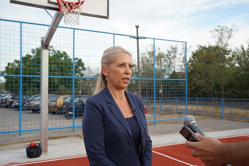 Partnerstvom Glavnog grada i Ministarstva sporta rekonstruisan košarkaški teren u Mojanovićima