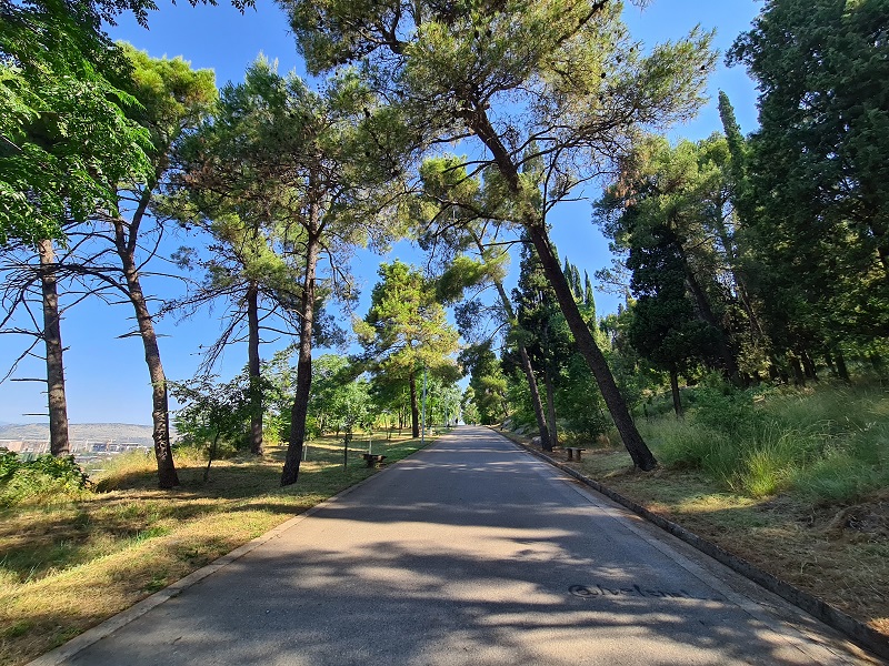 Park šuma Ljubović dobija novi mobilijar