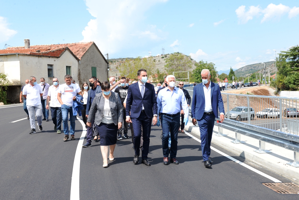 Završeni radovi na rekonstrukciji starog puta od Podgorice prema Danilovgradu