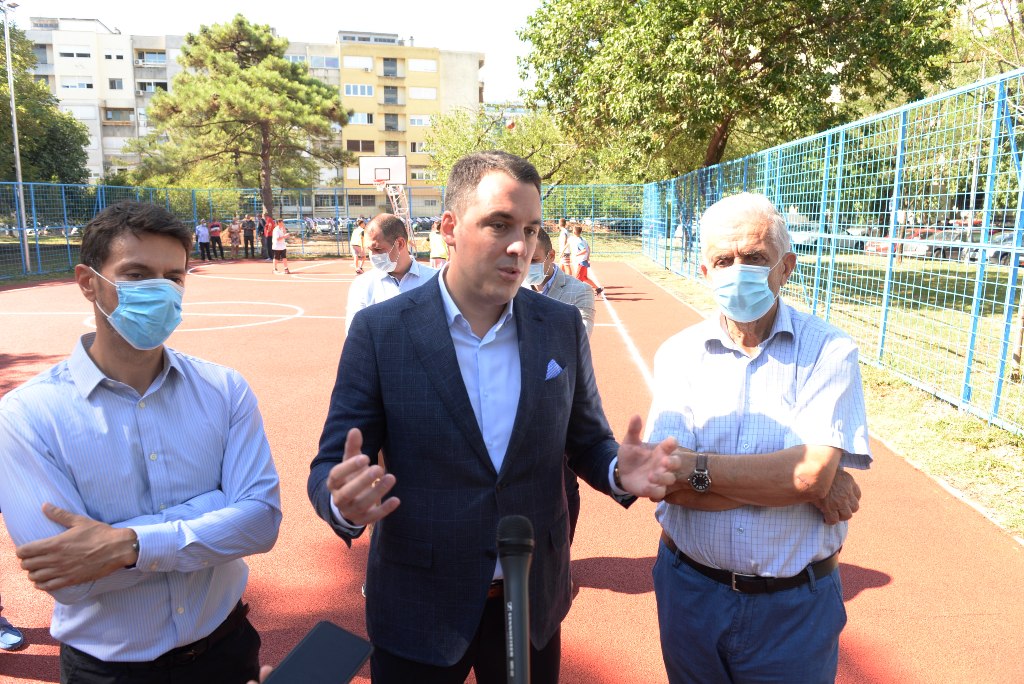 Rekonstruisan kultni košarkaški teren iza zgrade SIMPO, uskoro i novo dječije igralište u ovom kvartu