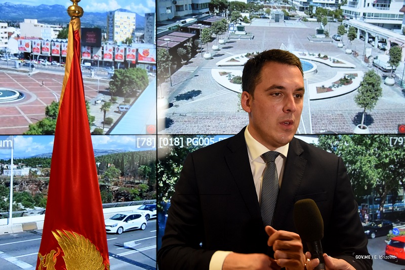 Vuković i Nuhodžić otvorili Operativni centar za video nadzor: 270 kamera pokrivaće teritoriju Podgorice