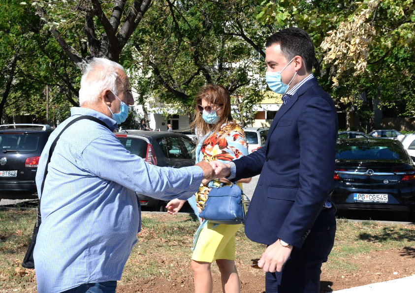 Podgorica dobila još jedan kružni tok: Završena izgradnja kružne raskrsnice ulica Meše Selimovića i Blaža Jovanovića