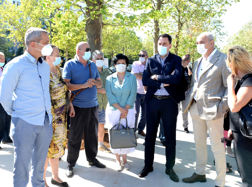 Podgorica dobila još jedan kružni tok: Završena izgradnja kružne raskrsnice ulica Meše Selimovića i Blaža Jovanovića