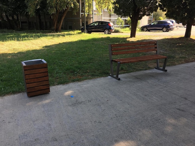 Obnovljen mobilijar na Bulevaru Revolucije