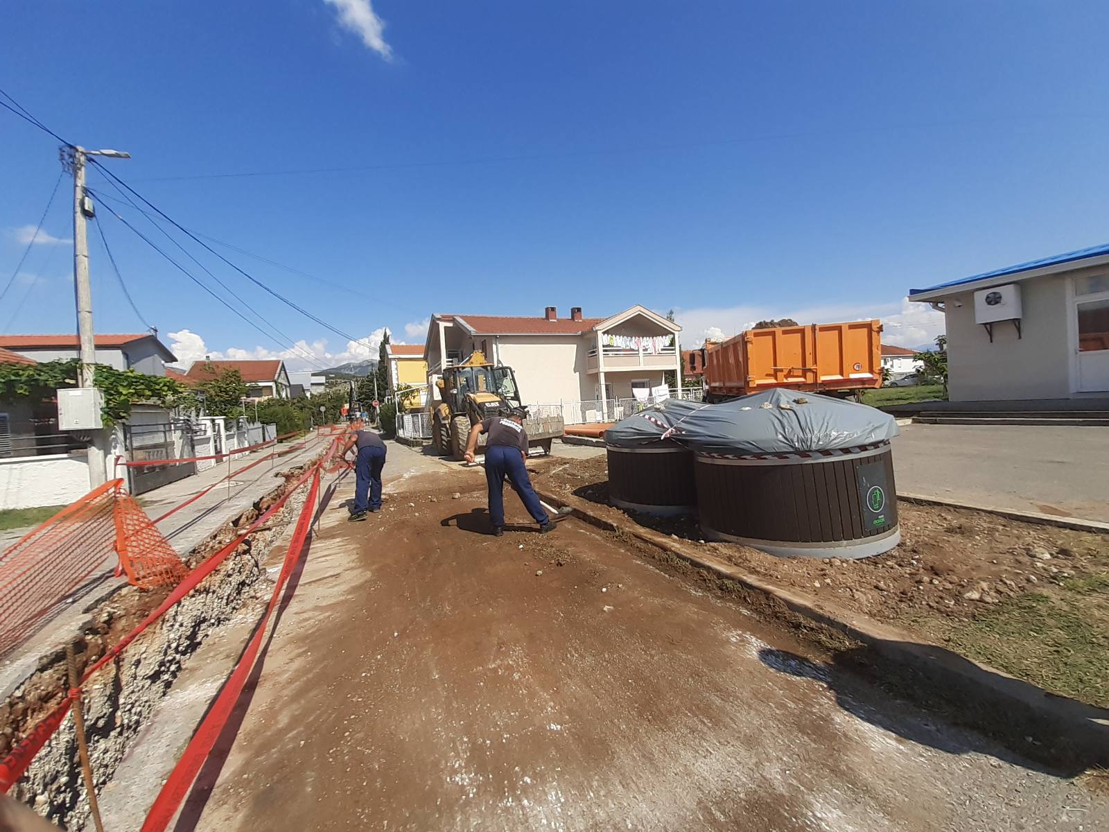 Veći dio Podgorice dobio nove kontejnere za razvrstavanje otpada