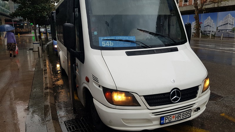 Zbog nepravilnosti u radu „Gradski saobraćaj PG doo” kažnjen novčano i isključen sa linije 48 sati