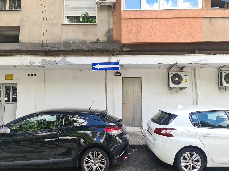 Novi režim saobraćaja u blokovskoj saobraćajnici koja povezuje ulice Ivana Vujoševića i Moskovsku