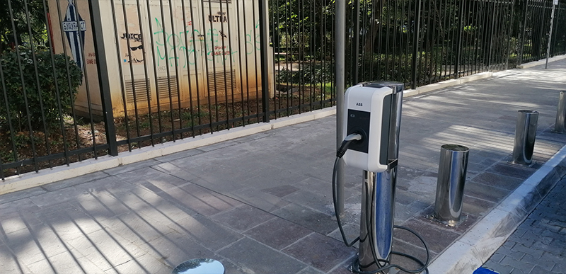 Punionica za električne automobile u Ulici Vuka Karadžića od danas u funkciji