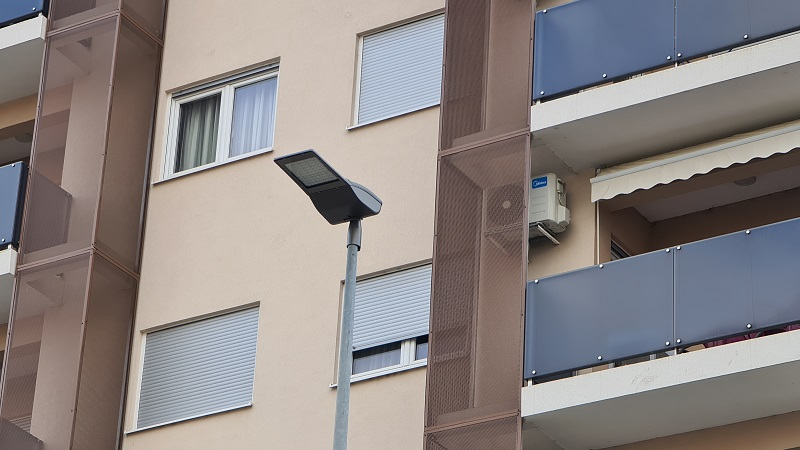 Nova rasvjeta u Ulici Radoja Dakića
