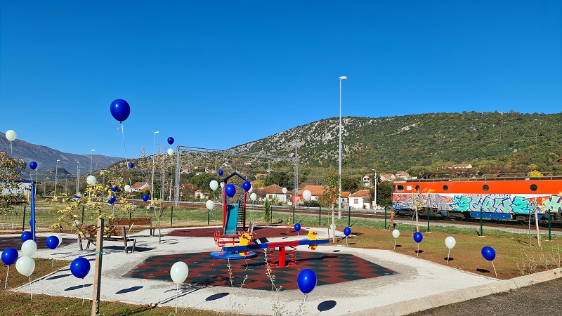 Novo dječije igralište u Danilovgradu poklon Glavnog grada susjednoj opštini
