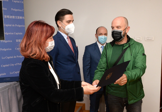 Glavni grad i ove godine pomaže mala i srednja preduzeća u Podgorici