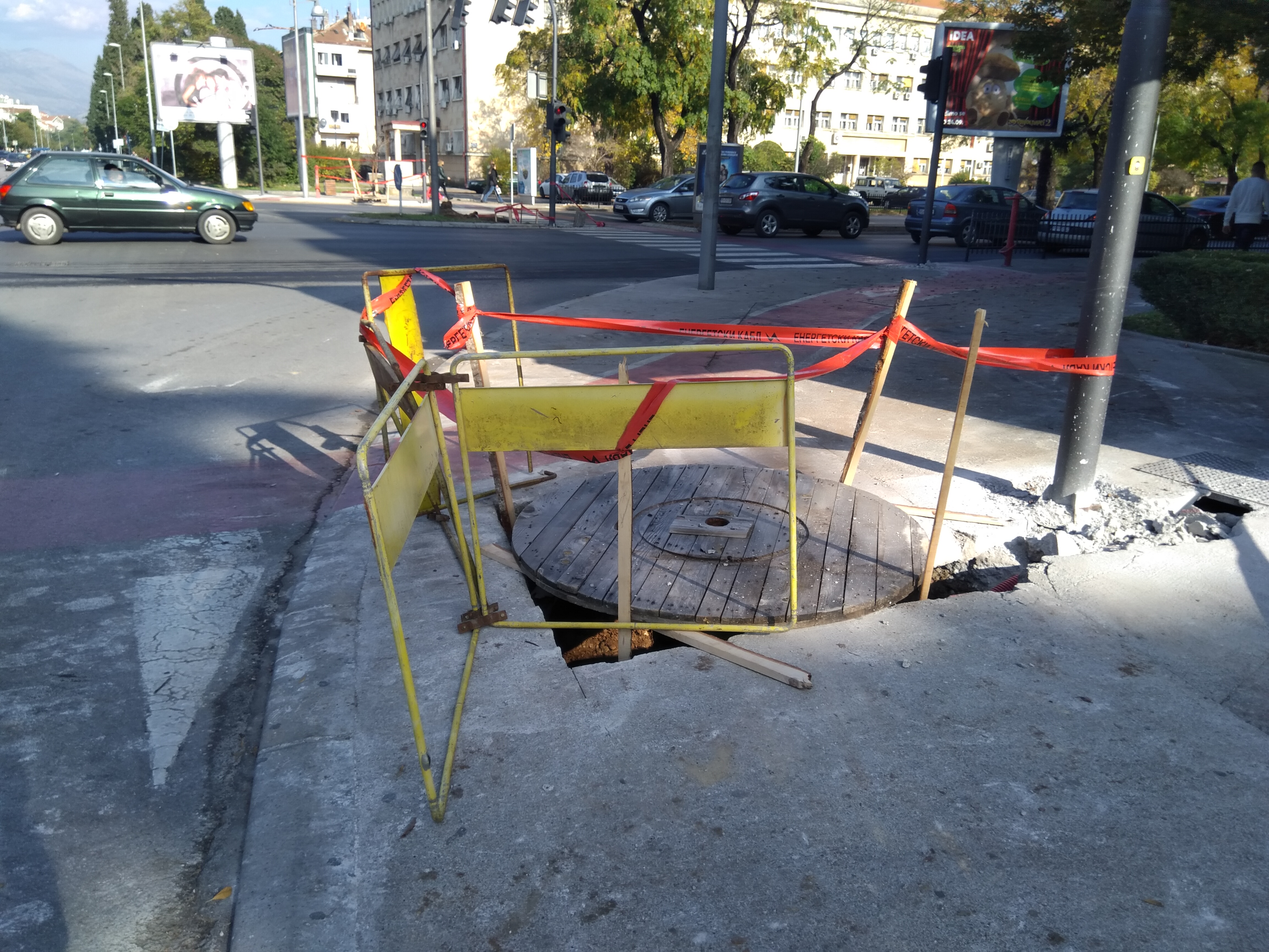 Uskoro nova svjetlosna signalizacija na Bulevaru Svetog Petra Cetinjskog
