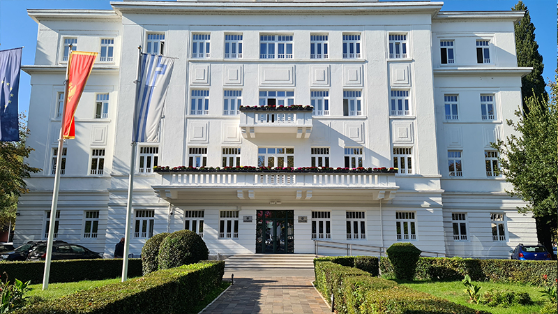 Upravna zgrada Glavnog grada-  simbol trajanja i kulturno dobro neobičnog arhitektonskog izraza