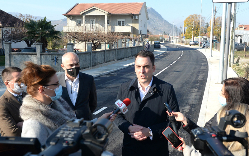 Gornja Gorica dobila modernu saobraćajnicu:  Glavni grad u rekonstrukciju Ulice Miloja Pavlovića i bočnih kraka ove godine uložio oko 1.6 miliona eura