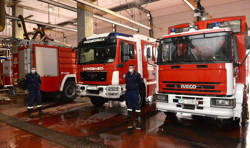 Služba zaštite i spašavanja u specijalizovana vozila uložila preko 230.000 eura; Vuković: Vatrogasci najvrijedniji resurs Službe i zaslužuju posebnu zahvalnost i poštovanje