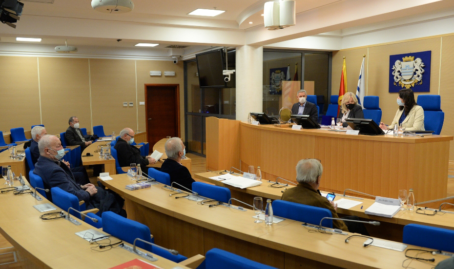 Husein-Ceno Tuzović dobitnik Nagrade "19.decembar″ za 2020. godinu, posthumno nagrađeni prim. dr Paša Divanović i Novka Ubović