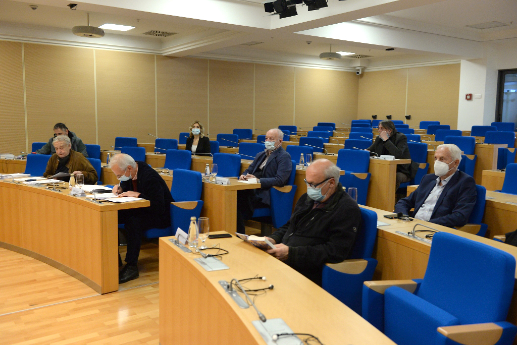 Husein-Ceno Tuzović dobitnik Nagrade "19.decembar″ za 2020. godinu, posthumno  nagrađeni prim. dr Paša Divanović i Novka Ubović