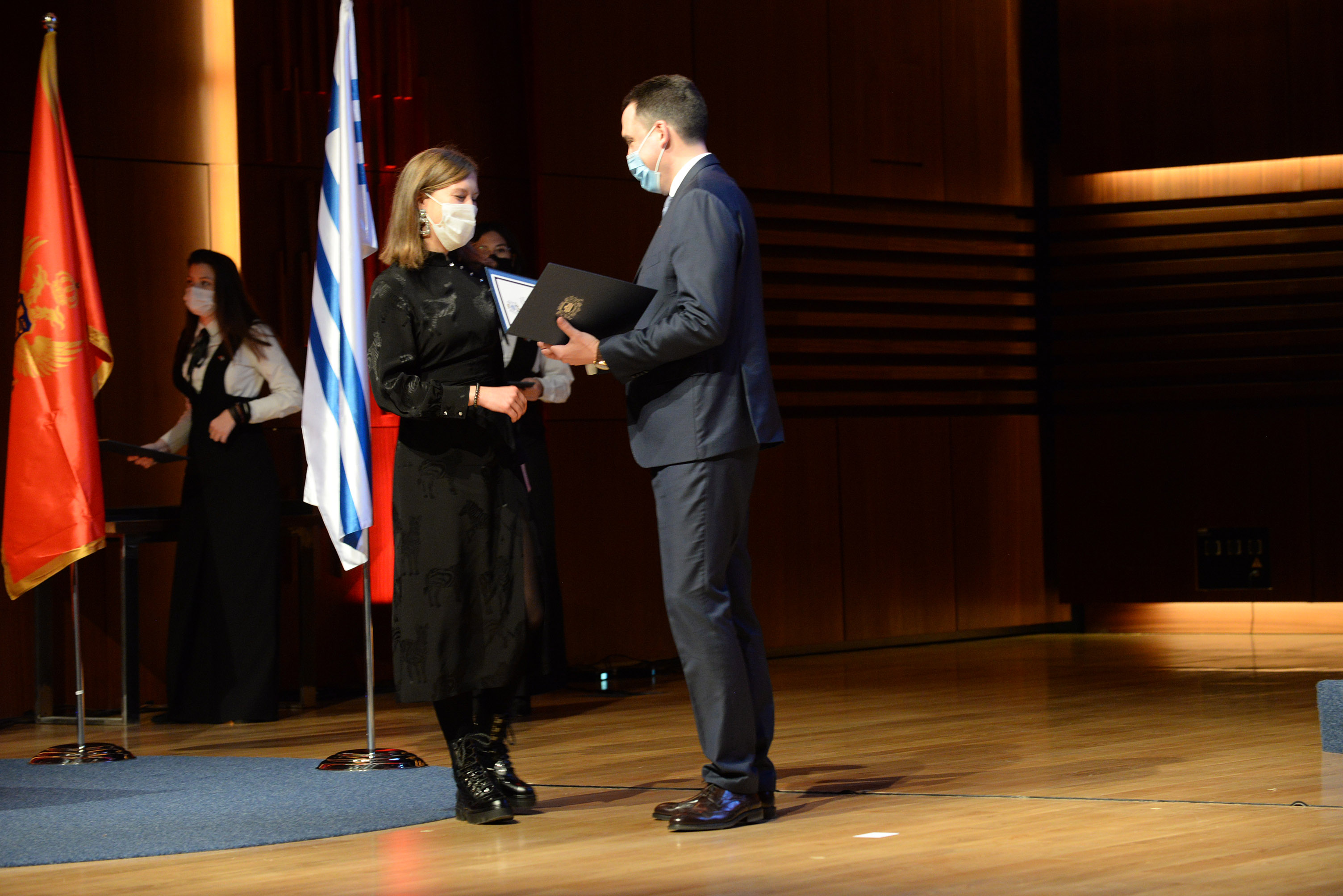 Dodijeljene nagrade najboljim studentima Podgorice za 2020. godinu