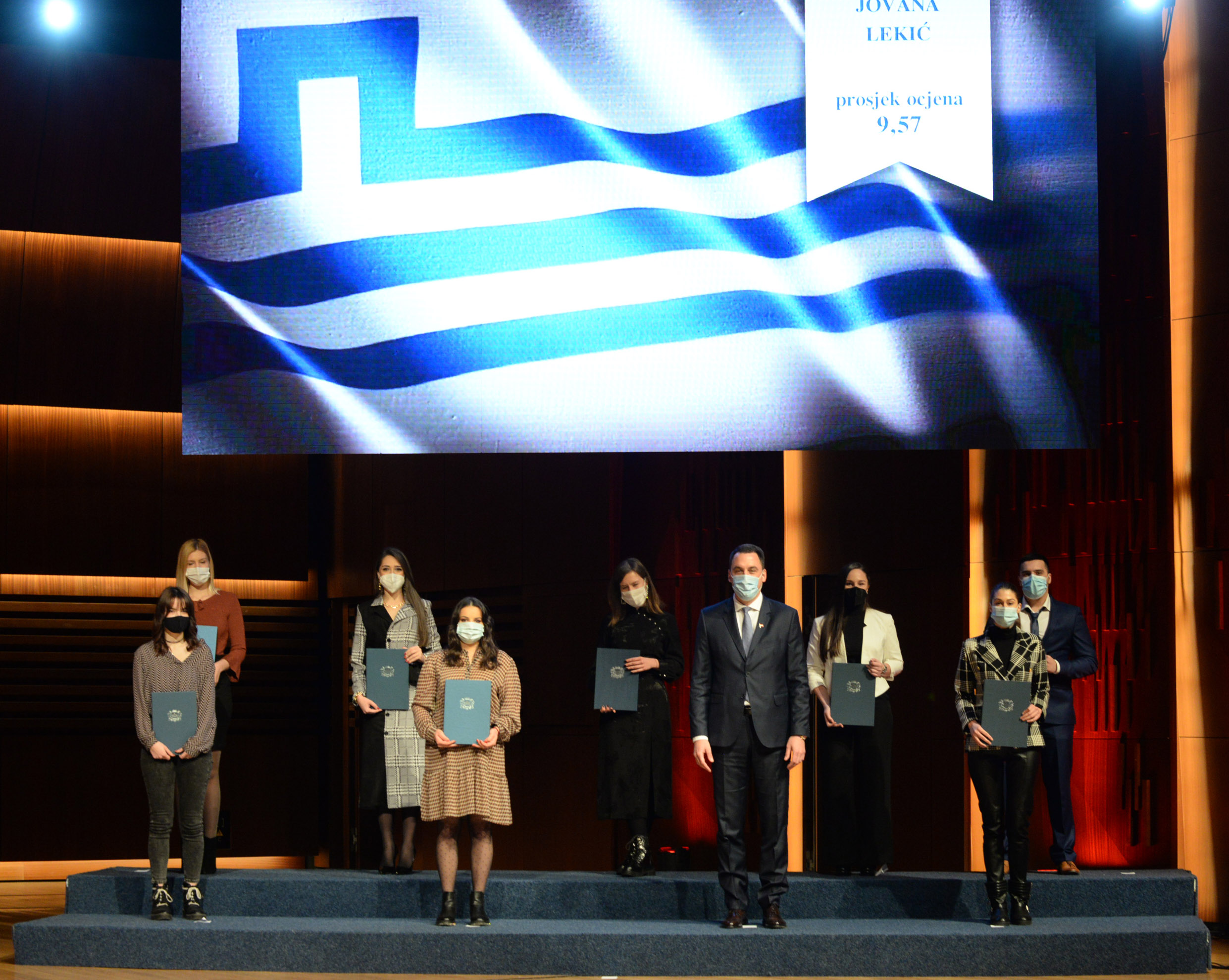 Dodijeljene nagrade najboljim studentima Podgorice za 2020. godinu