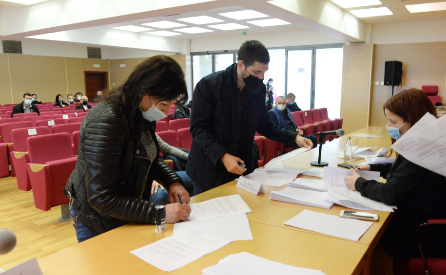 Glavni grad pomogao ugostitelje sa 80.000 eura, novi paket podrške privrednicima u Podgorici u iznosu 175.000 eura